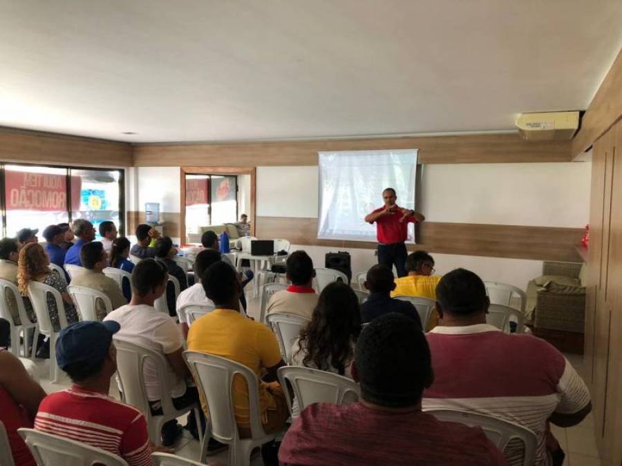 A convocação de assembleias é realizada apenas pelo Síndico?