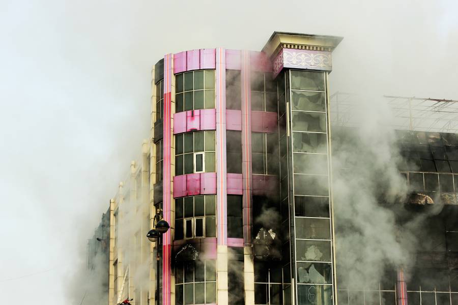 Seu Condominio Tem escada Pressurizada? Sabe o Que é? Sabia que a manutenção deve ser semanal?